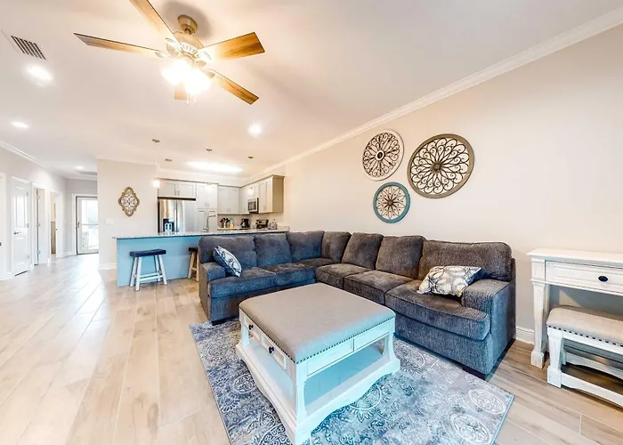 Holiday home Dog-friendly With Shared Pool Ac & Free High-speed Wifi Gulf Shores